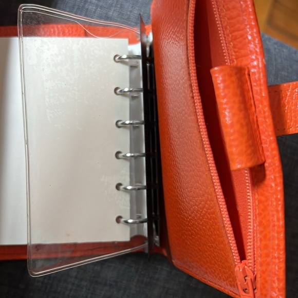 Filofax in perfect condition. Pocket size - Picture 7 of 10
